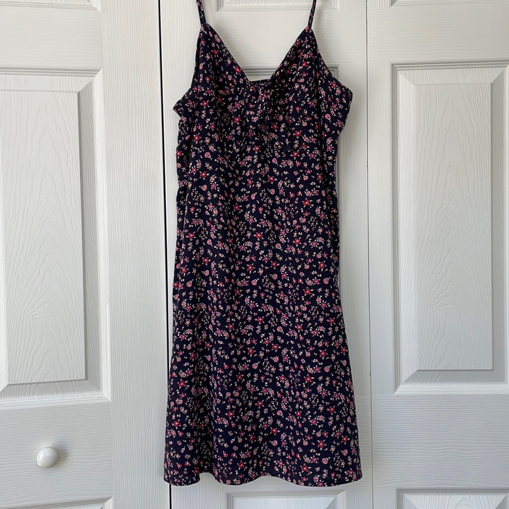 Cute summer dress.